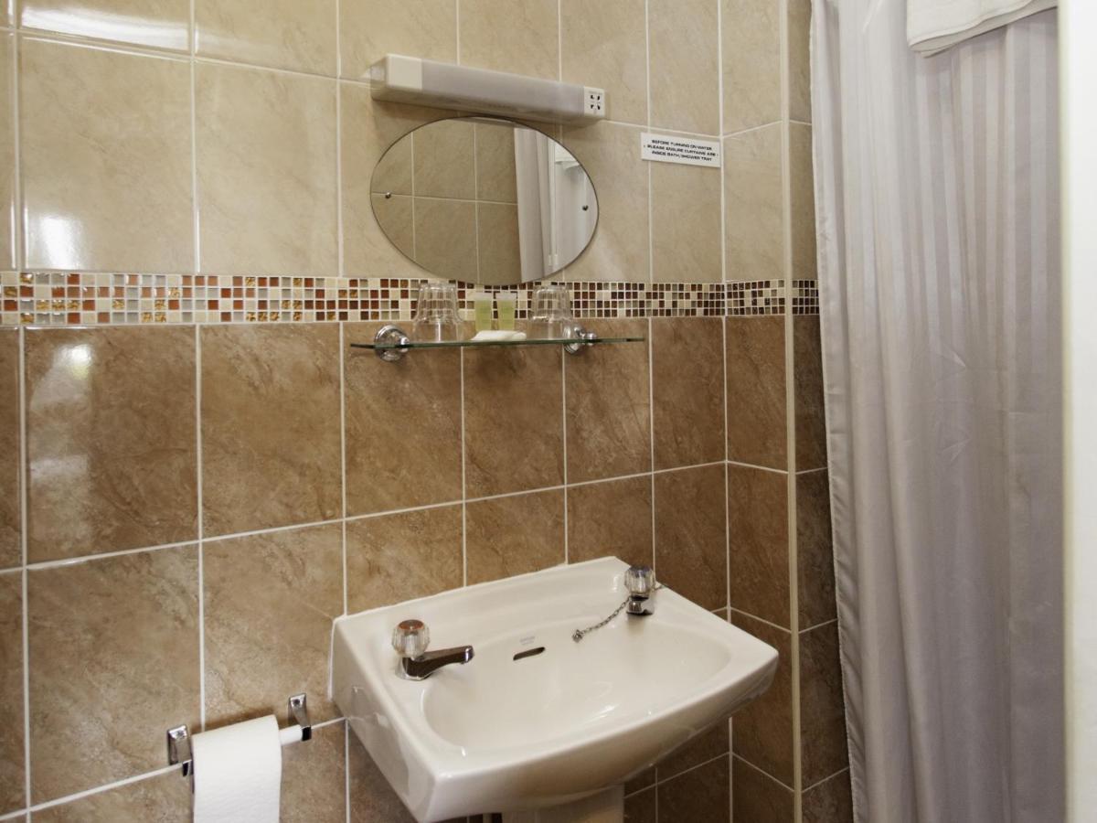Elmington Gasthuis 4*